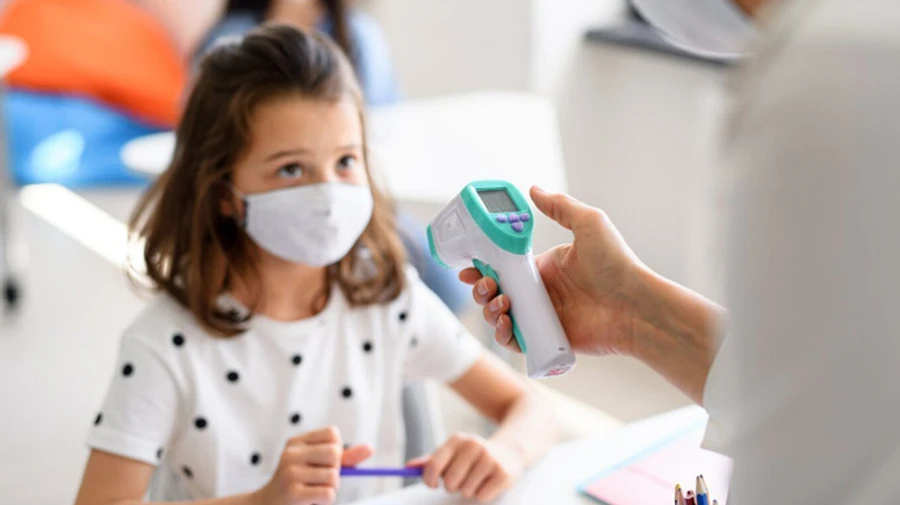 Красная зона COVID-19: Франковск откроет школы и садики, несмотря на решение Киева