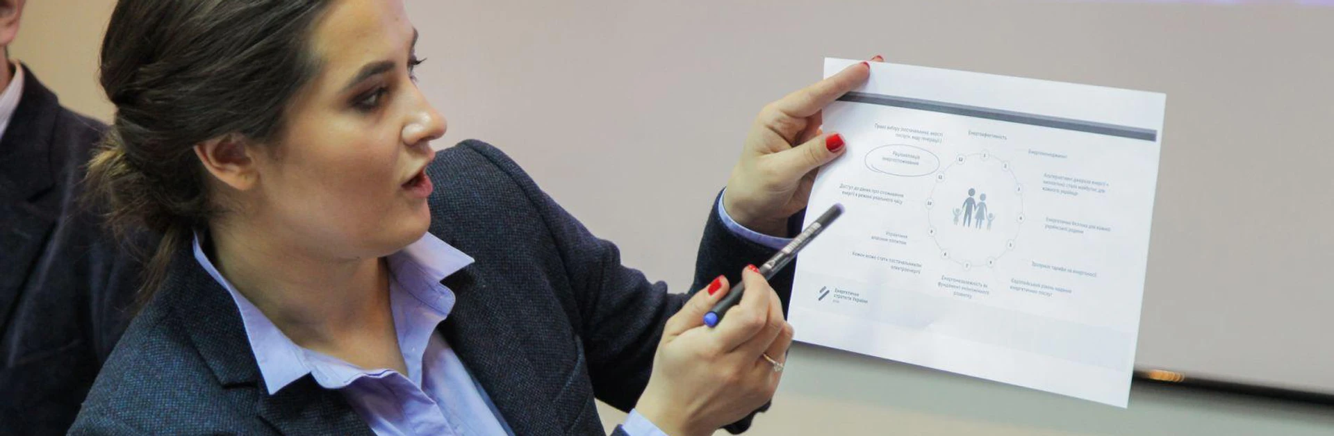 Новые и Старые. Что рассказывают молодые госслужащие об эйджизме, реформах и старших коллегах