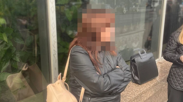 На Львівщині подружжя зі спільниками ошукали дружин військових на 1 мільйон гривень: справа у суді