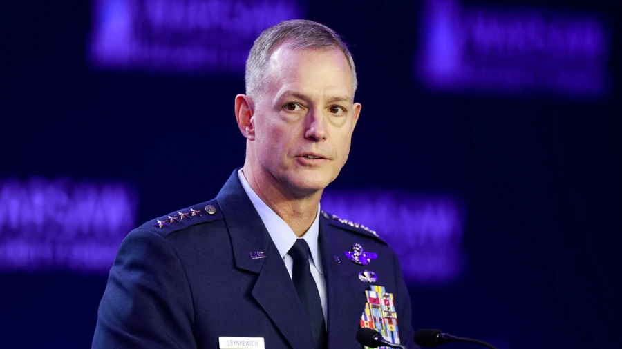 O principal comandante da OTAN não vê atrasos na entrega de mísseis Patriot à Ucrânia – Bloomberg