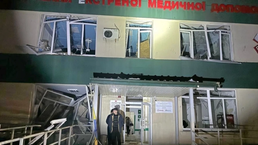 3 people, including child, killed in Russian attack on Selydove