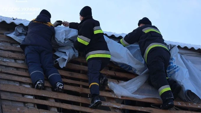 Russian missile attack: Over 20 houses and shops damaged in Chernihiv – photo