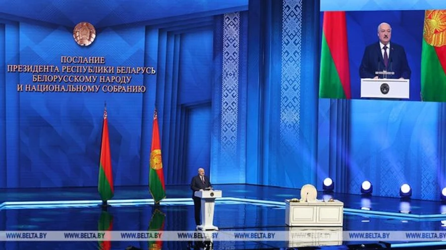 Lukashenko claims to be in charge of Russian forces in Belarus