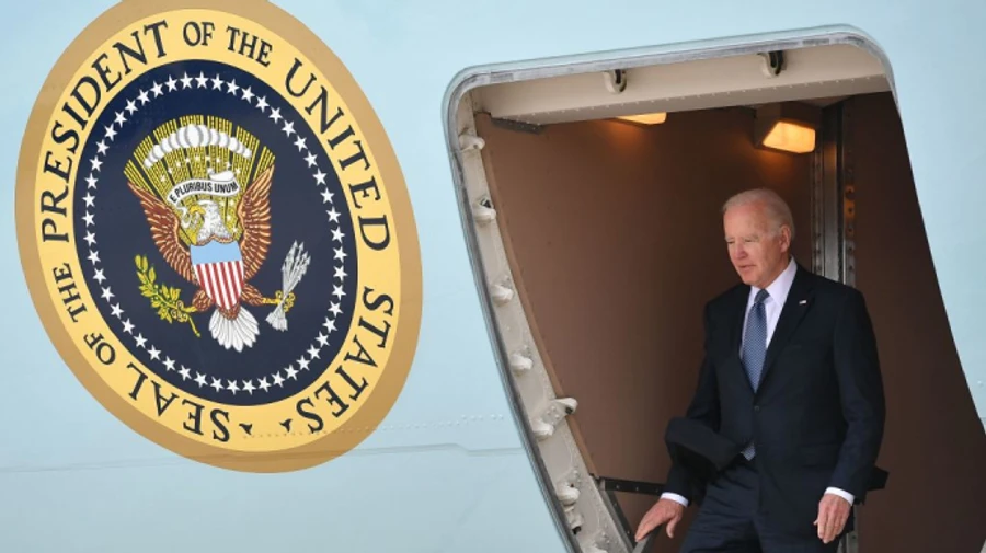 США відправлять Україні більше артилерії – Байден