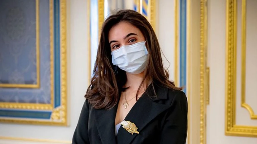 Мендель говорит, что не болела COVID: Самый большой фейк утра