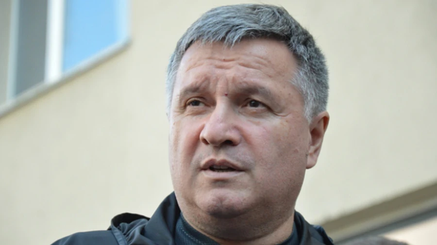 Захват заложников в Луцке: Аваков сообщил подробности переговоров