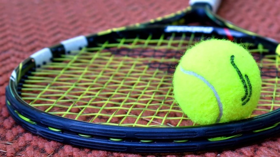 Через пандемію тенісний сезон заморозили до серпня