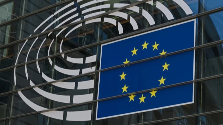 Европарламент одобрил 90 млрд евро кредита для Украины