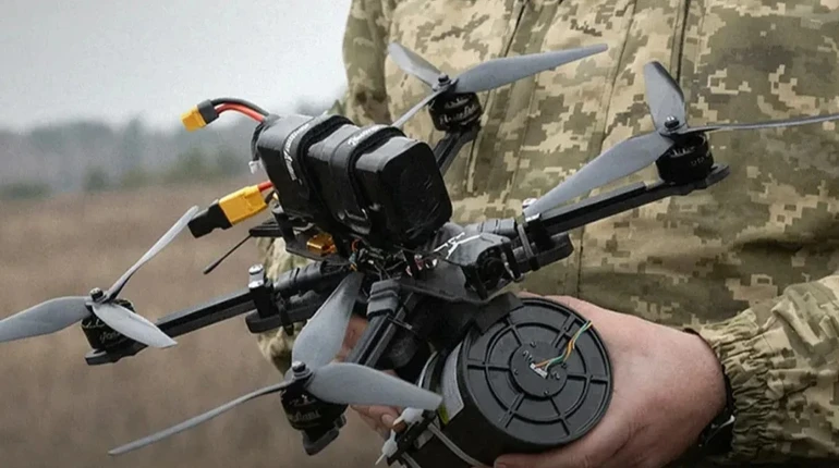 На Brave1 Market почти вдвое выросли цены на FPV-дроны на оптоволокне – анализ СМИ
