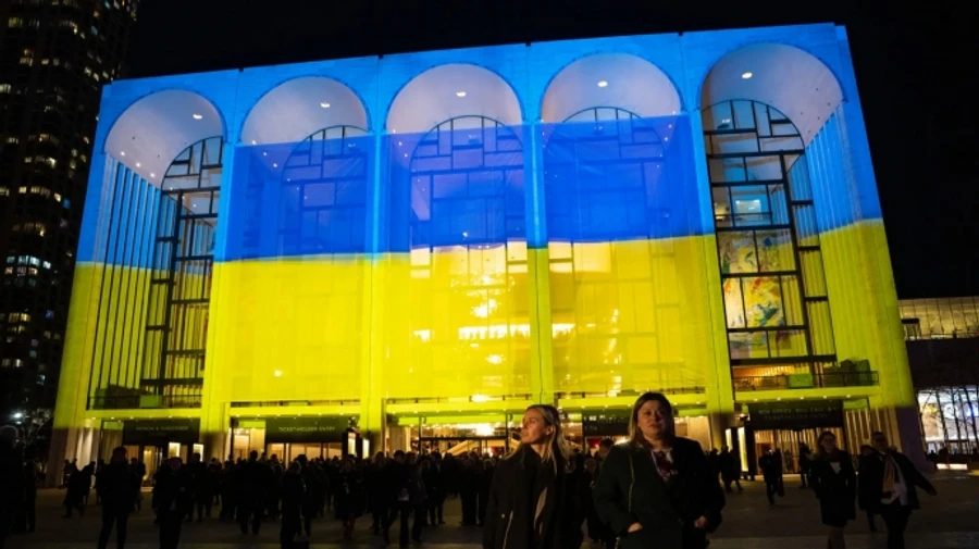 Metropolitan Opera to stage production about deported Ukrainian children – video