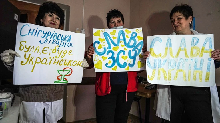 Як медики зі Снігурівки виживали в окупації: рятували людей, не зрадили клятві Гіппократа і чекали на ЗСУ