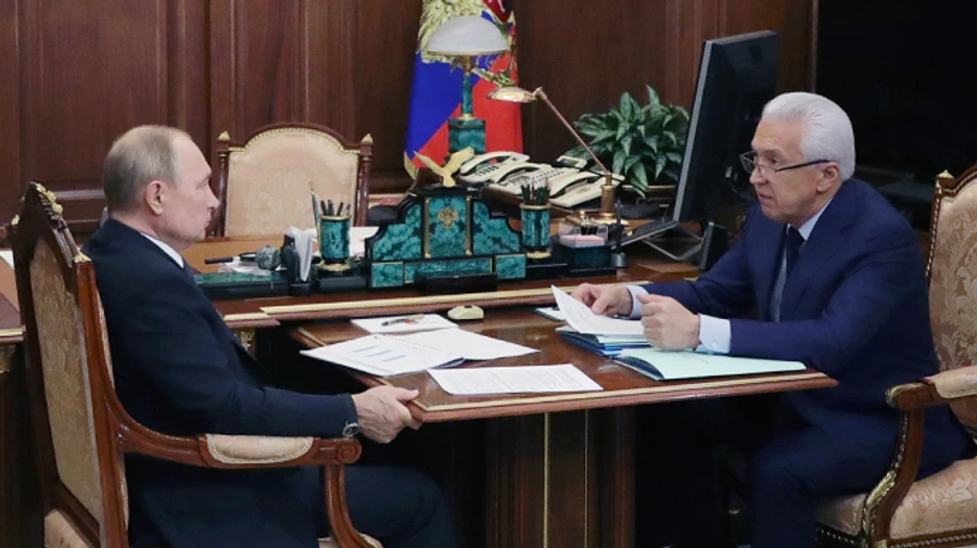 Єдина Росія просить Путіна надати зброю бойовикам ОРДЛО