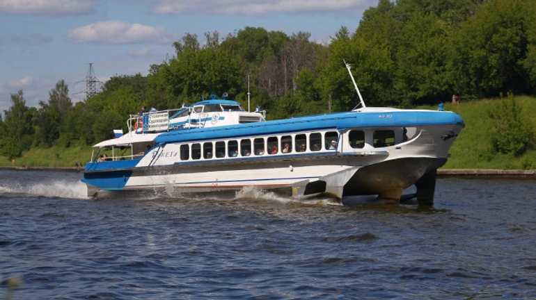 Дніпром між областями курсуватимуть швидкісні Ракети