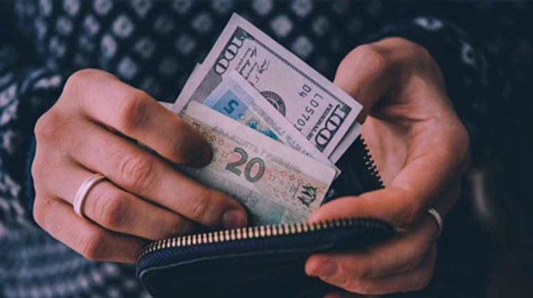 Бідний кожен другий: наскільки потоншали гаманці українців за 2020-й рік