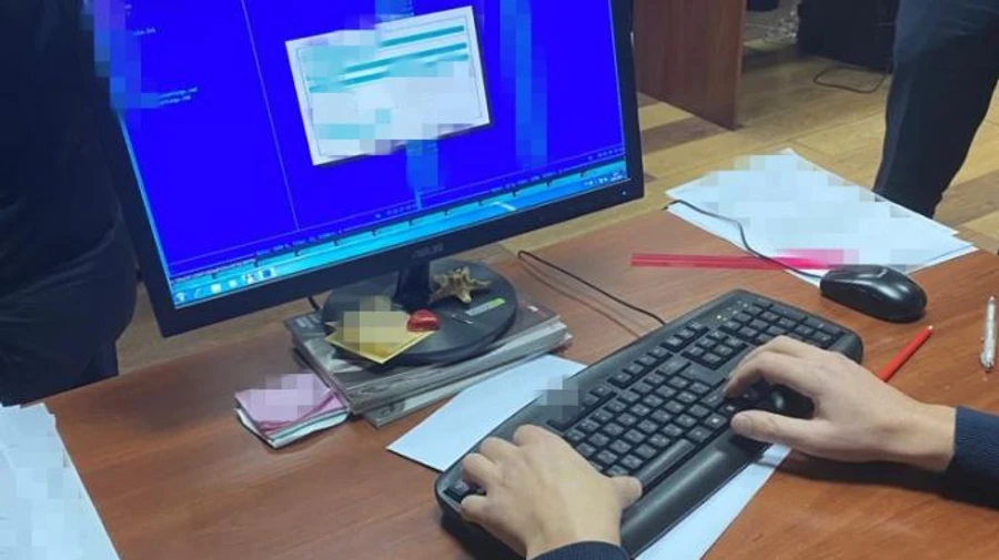 СБУ блокувала збут даних із систем Податкової та Митниці 