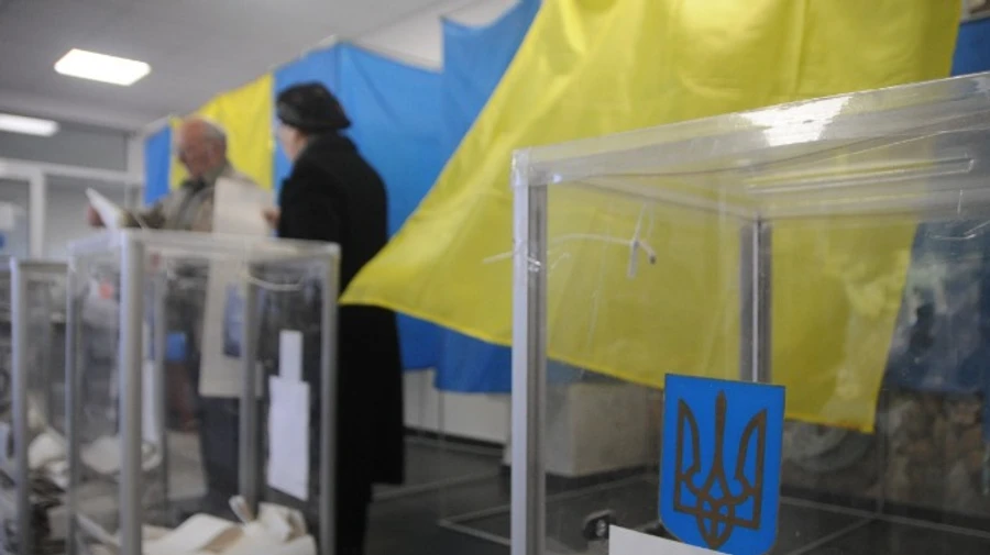 Потягом із Луганщини за 500 грн їхали голосувати на Київщину: поліція викрила чергову карусель