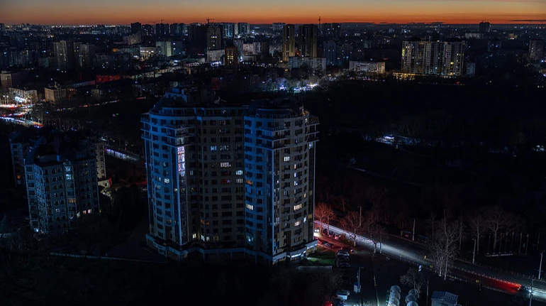 В Одессе восстановили водо- и теплоснабжение после вражеского обстрела