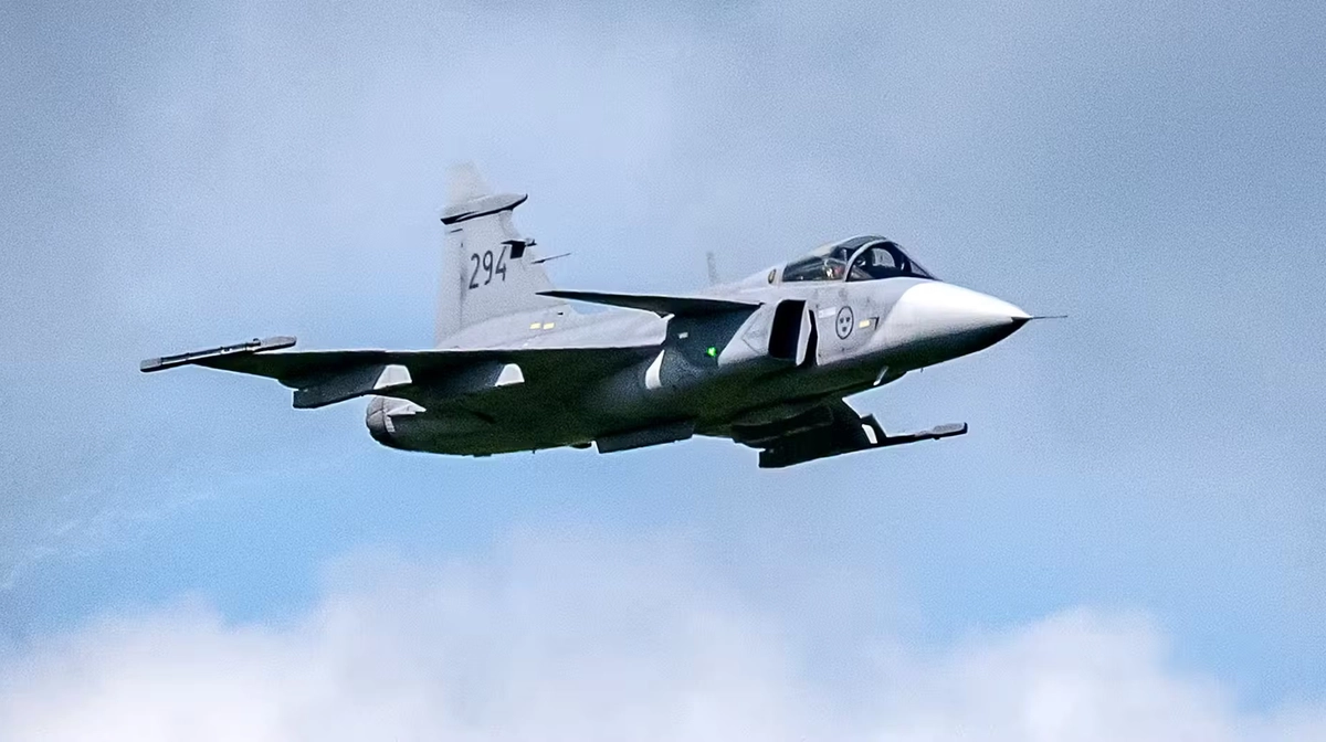 Sweden is set to announce the transfer and sale of Gripen fighter jets to Ukraine. This announcement is scheduled for Thursday during Pri...