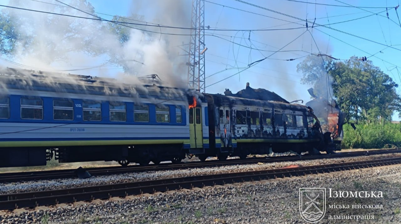На Харківщині росіяни атакували потяг: 6 людей постраждали