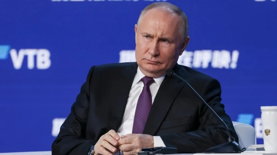 Paris and anti-war art: workplace of Putin's rumoured illegitimate daughter revealed