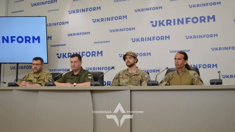 ГУР: Російський корабель Сєрпухов підпалив матрос, що співпрацював з легіоном Свобода Росії