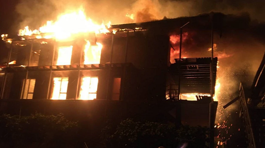 Firefighters come under Russian fire in Mykolaiv Oblast overnight