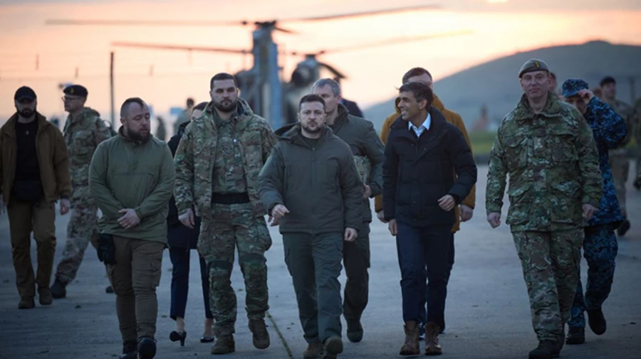 Зеленский: Давайте сделаем так, чтобы россияне сидели и думали, когда начнется украинское наступление