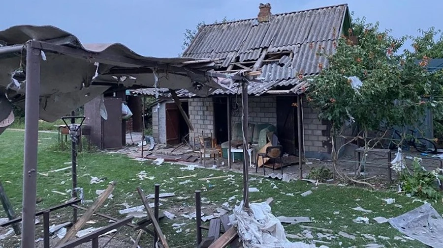 По Нікопольському району ворог вдарив зі ствольної артилерії, пошкодив лінію електромереж