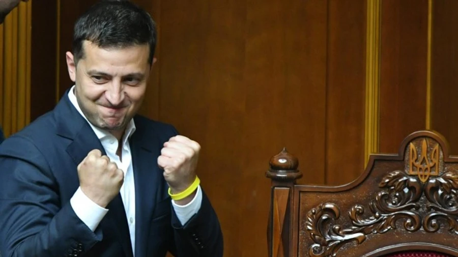 Зеленський поділився радістю через успішну судову реформу в Раді