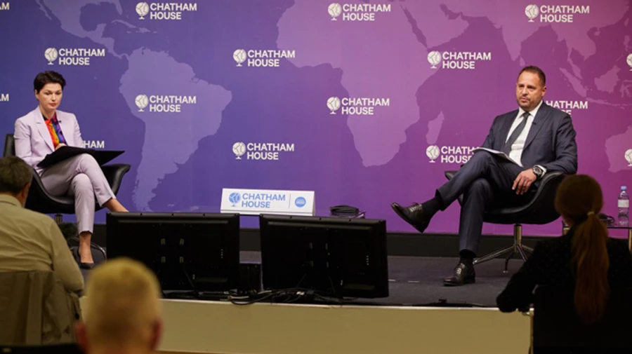 Єрмак: Наша стратегія не звинувачувати Росію в усіх наших бідах