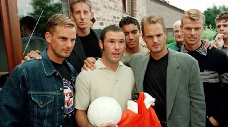 Босман раздора, или Как футбол в муках учился продавать