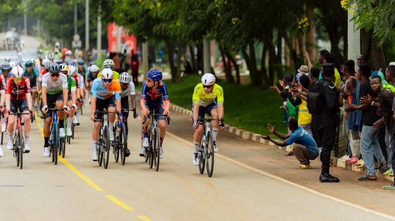 Два глядачі загинули під час велогонки у Руанді