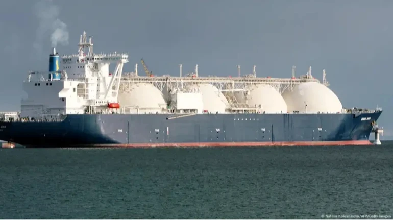 Росія перенаправить скраплений газ з Європи до Азії – ЗМІ