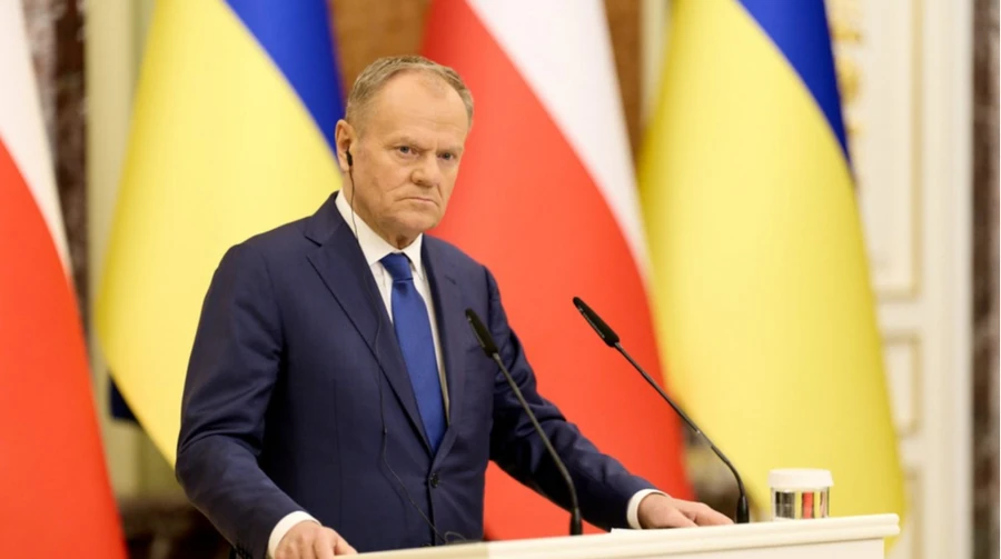 Туск после угроз Медведева призвал европейцев серьезно относиться к словам и действиям Кремля