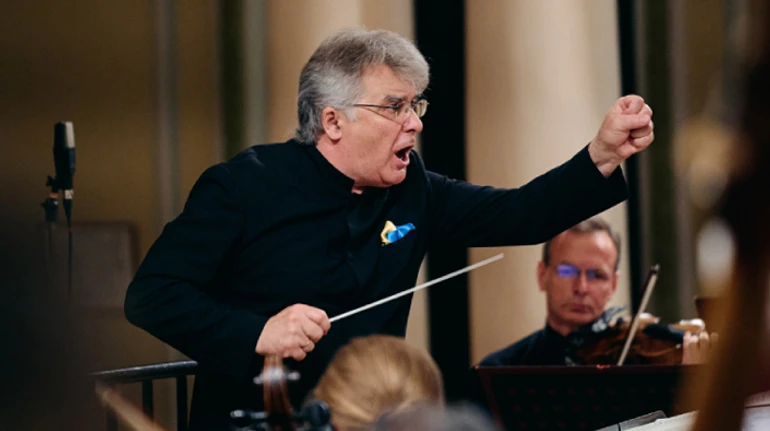 Під звуки дощу: як київська Філармонія закрила воєнний музичний сезон