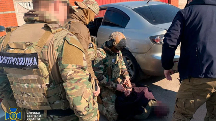 Russian agent caught looking for weak points on border in Sumy Oblast