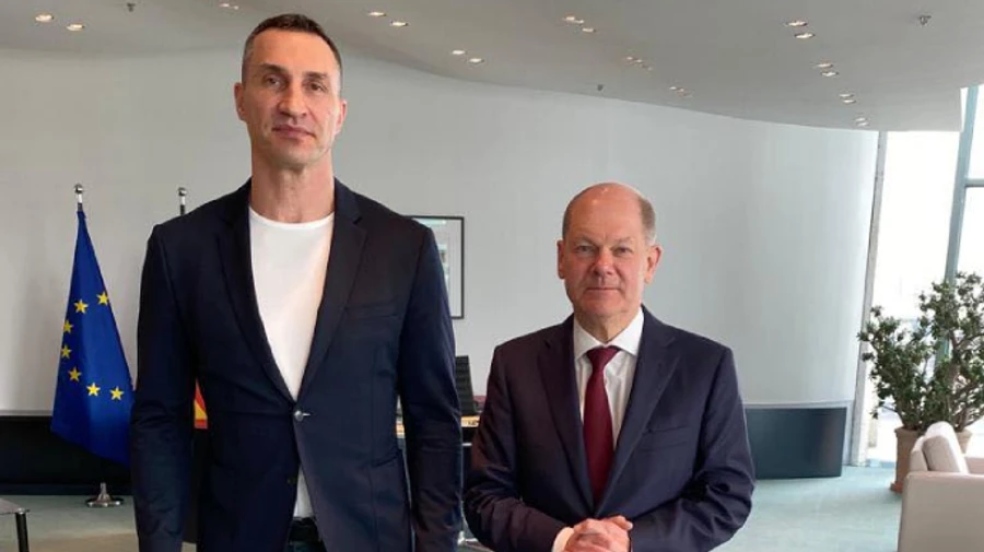 Владимир Кличко встретился с Шольцем, канцлером Австрии и рядом министров: призвал поддерживать Украину