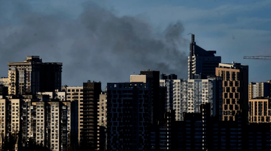 ЦОС: Россияне пытаются оцепить Киев, за 20-40 км продолжаются бои