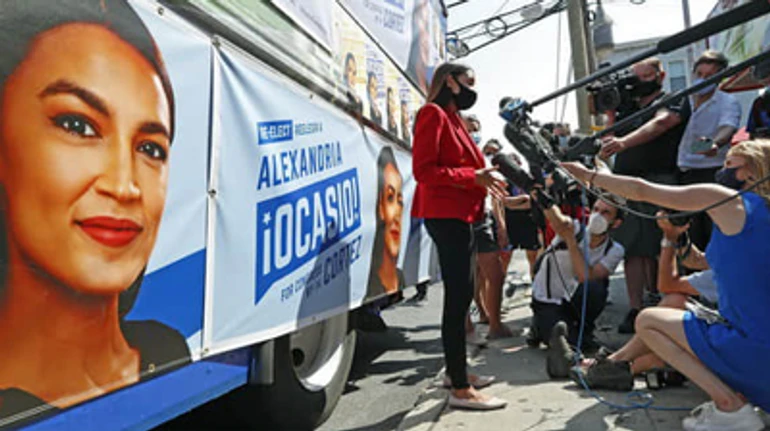 Курс на социализм: почему выборы в Конгресс США могут изменить всю американскую политику