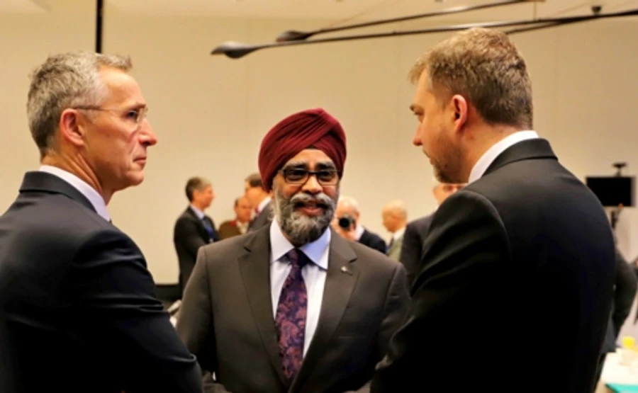 НАТО решит в октябре, принимать ли Украину в Программу расширенных возможностей