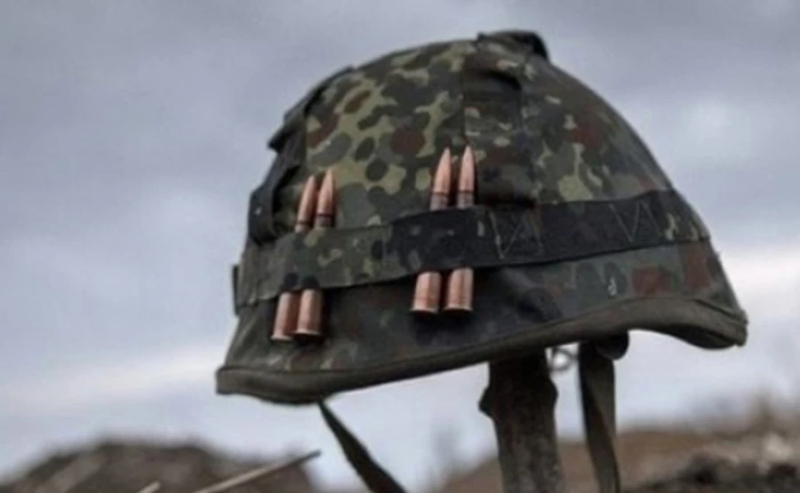 Машина с военными подорвалась на противотанковой мине: один погиб, один тяжело ранен