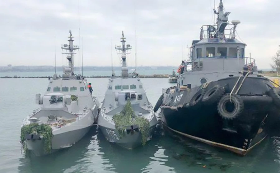 Полозов: Признав себя военнопленными, моряки сломали планы Москвы