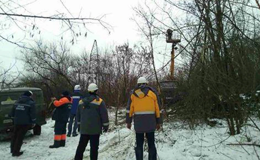 Авдіївка: До електропостачання підключене майже все місто