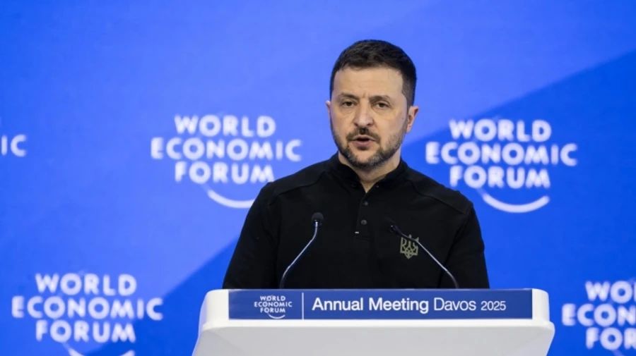 Zelenskyy in Davos criticises Slovak prime minister over love for Russian gas