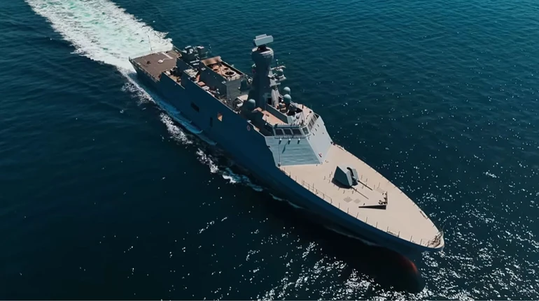 Рада разрешила 6 украинским кораблям с военными быть за границей на время действия военного положения