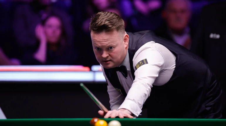 Синьтун проиграл земляку, батл Хиггинса и Мерфи: результаты UK Championship 2025