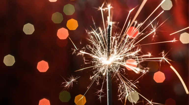 Вместо телевизора: что слушать и смотреть в новогоднюю ночь