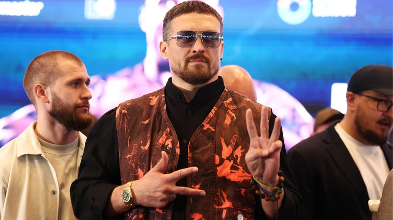 Задача Усика сейчас – грамотно монетизировать статус и завершить карьеру на своих условиях