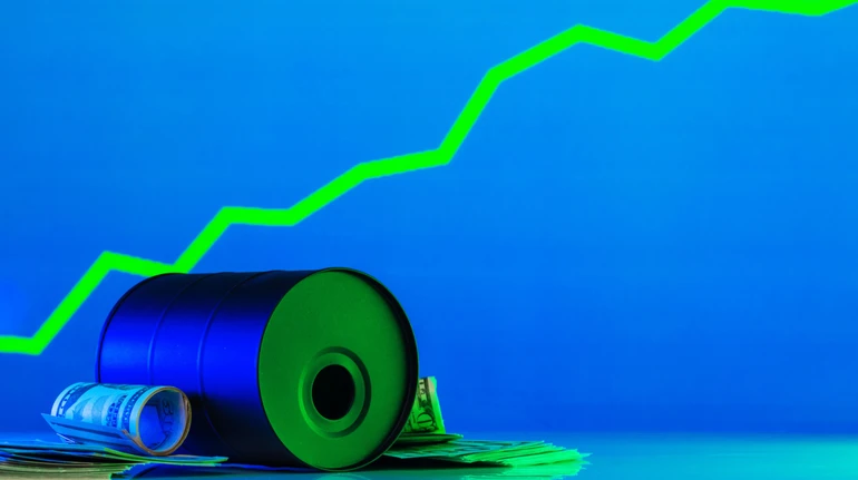 Price of Russian oil rises to highest level in 13 years