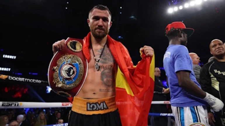 Нокаут для репутації: головний бій Ломаченка програний поза рингом